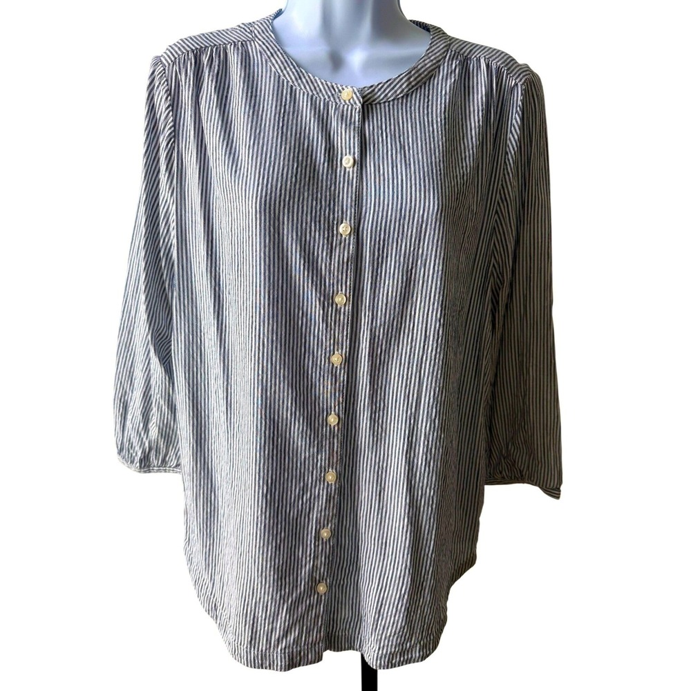 St. John's Bay Cotton Blend Navy Pinstripe Quarter Sleeve Blouse Size Small